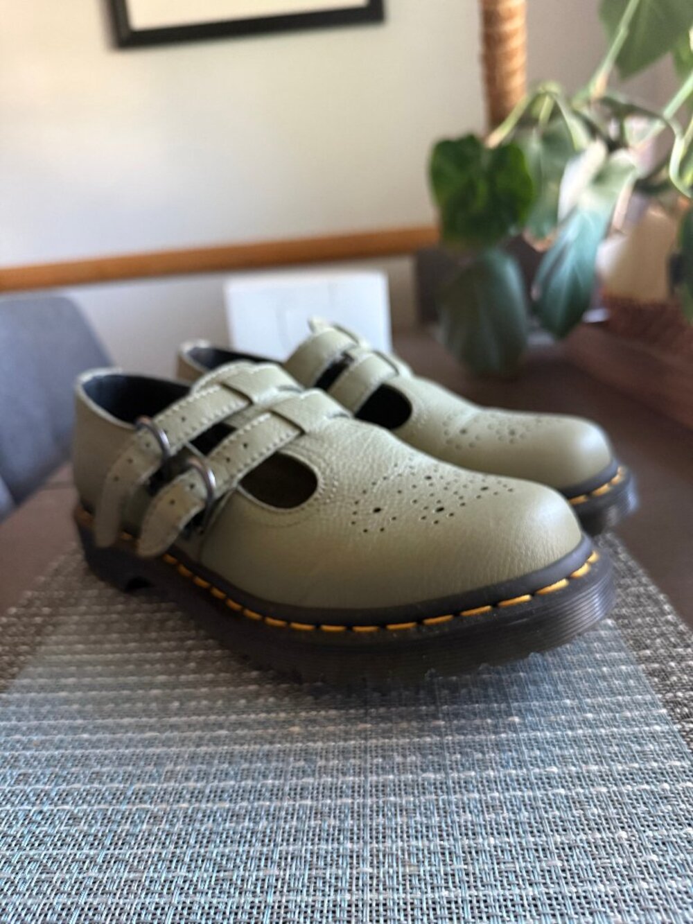 Dr. Martens Women's Olive 8065 Virginia Leather Mary Jane Shoes - US 8/UK 39 - Picture 2 of 14